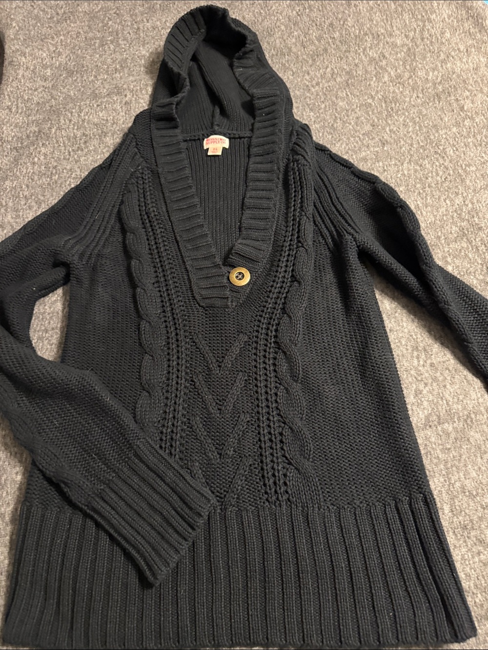 Vintage Y2K Mossimo Supply Co. Black Hooded Cable V-Neck Sweater with Button